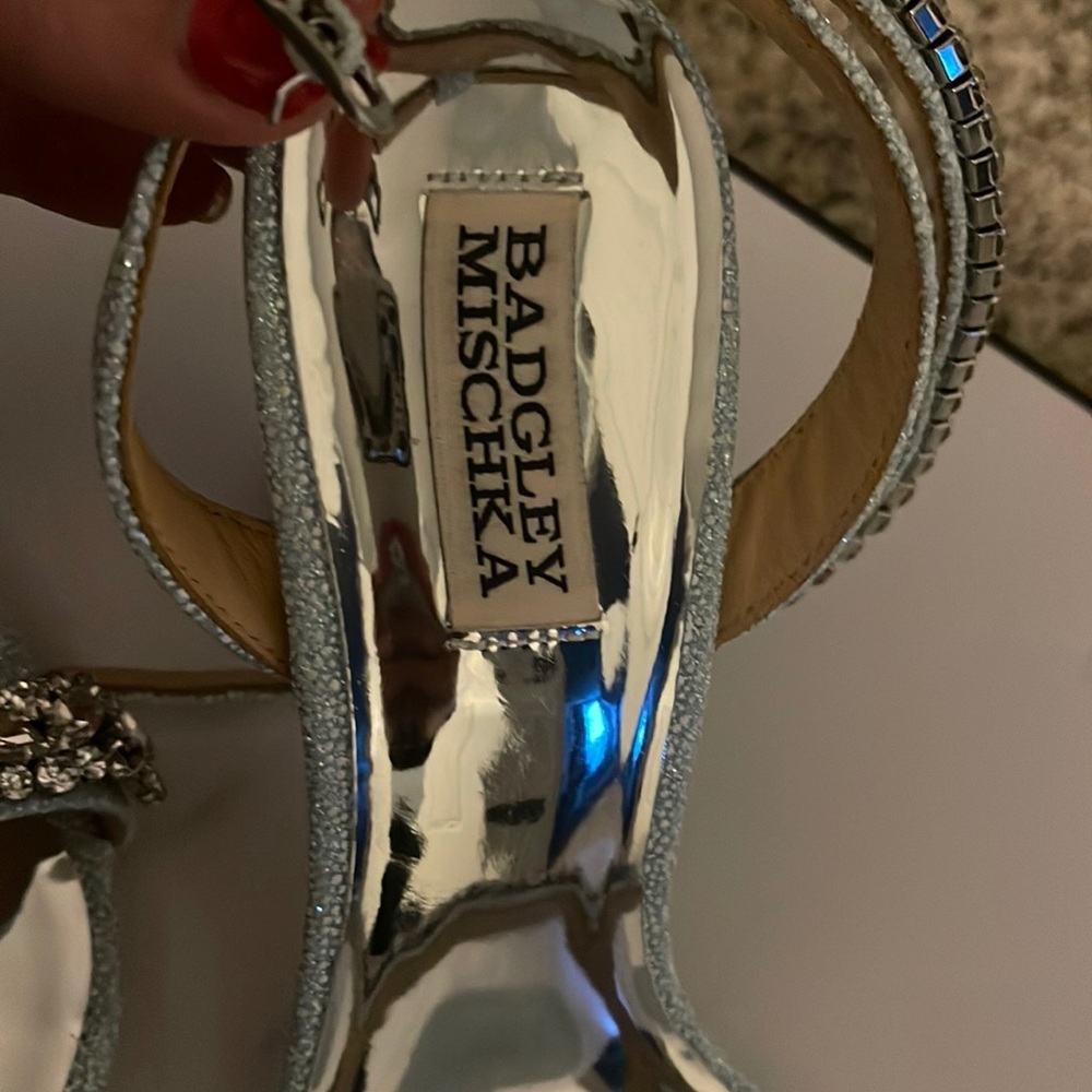 Sandals - Picture 4 of 4